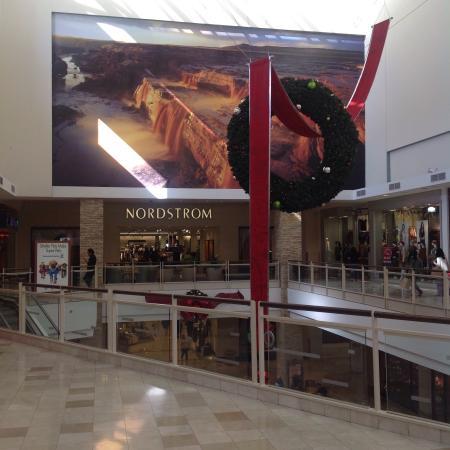 Chandler Fashion Center
